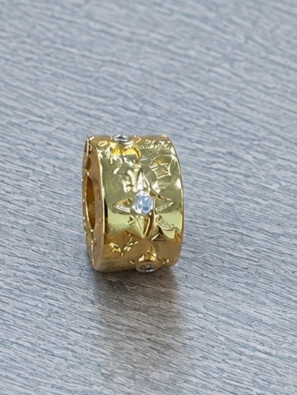 Pandora Charm Bead